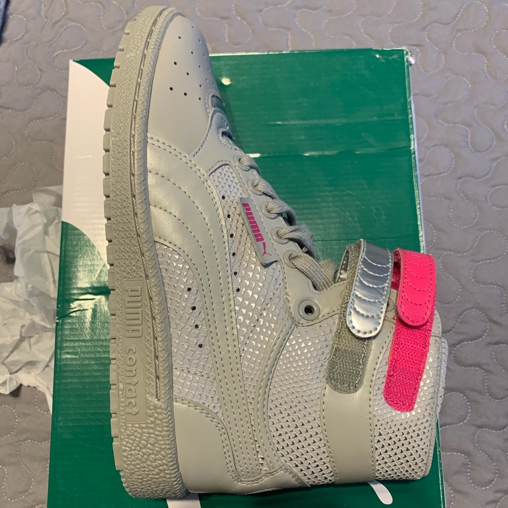 Puma sneakers